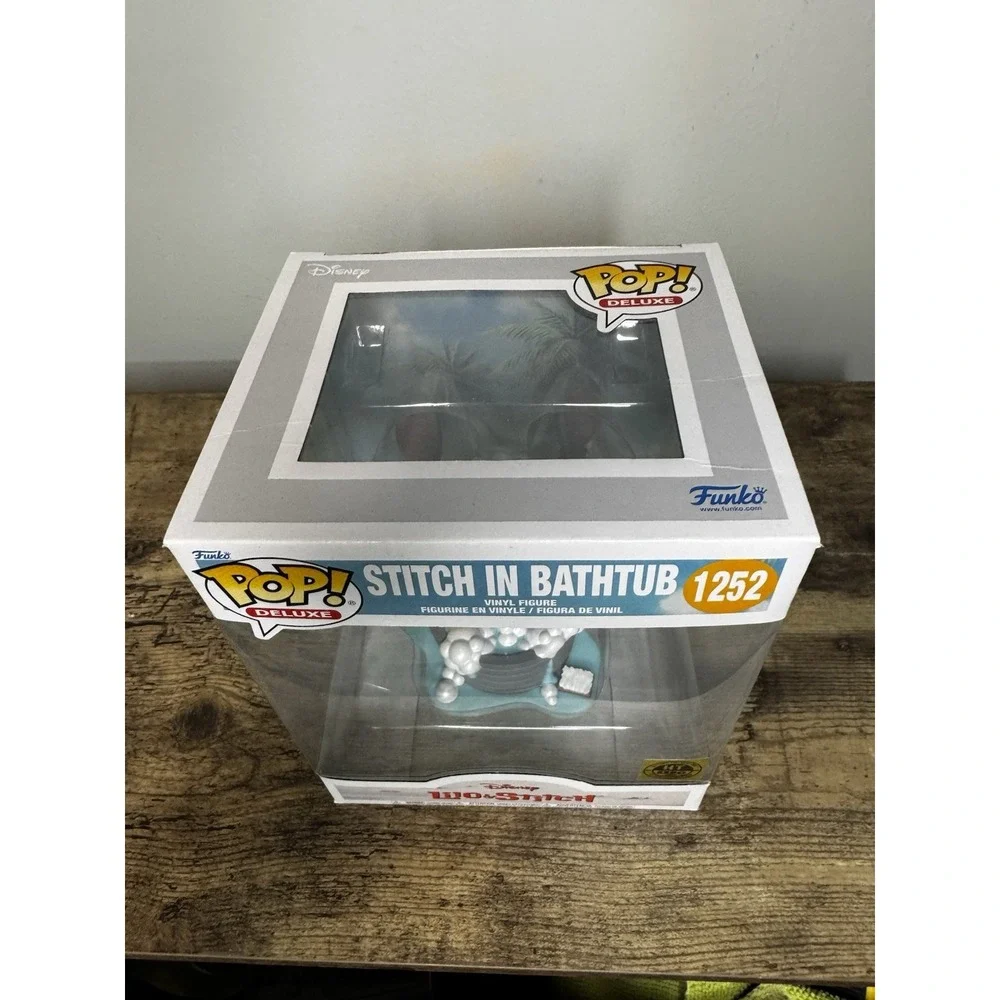 Funko Pop! Deluxe: Disney - Stitch In Bathtub - Hot Topic (Exclusive) #1252